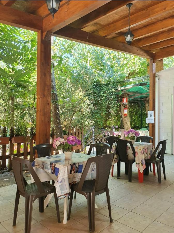Hotel Camping Onda Azzurra à Ortona Extérieur photo