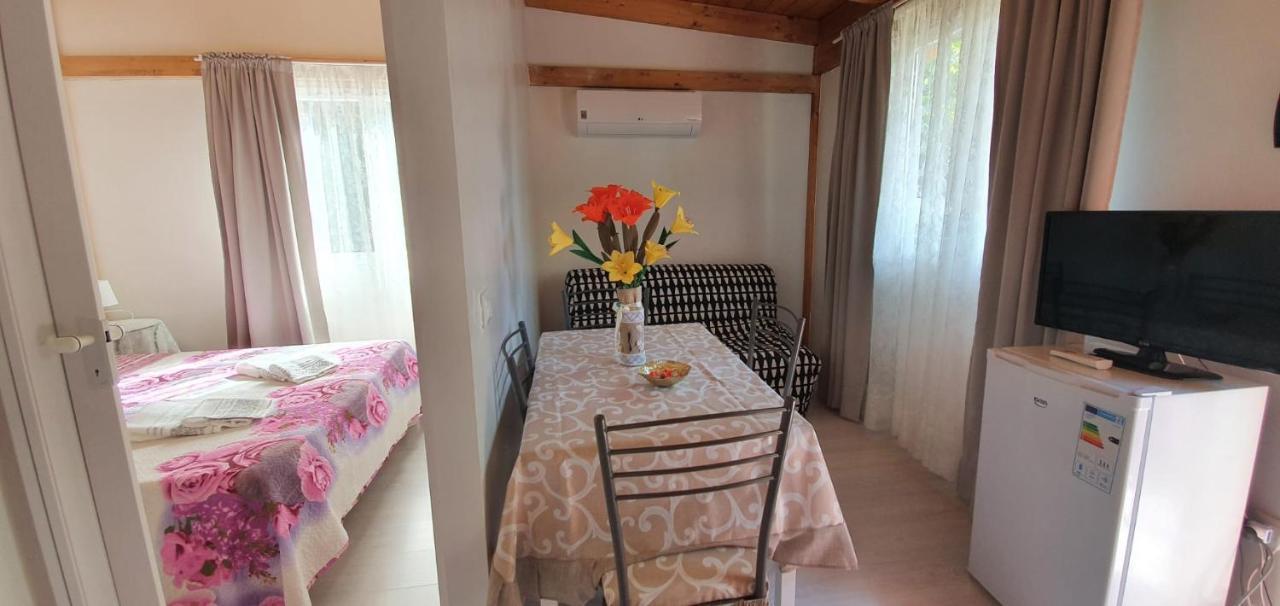 Hotel Camping Onda Azzurra à Ortona Extérieur photo